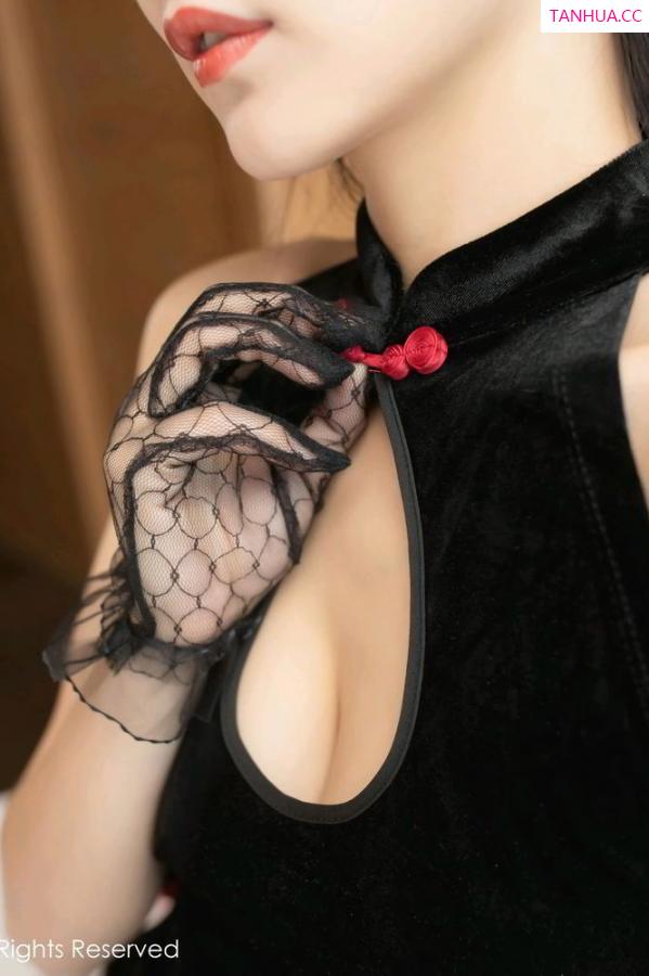 陆萱萱  [XiuRen]高清写真图 2021.01.12 No.2996 陆萱萱第29张图片